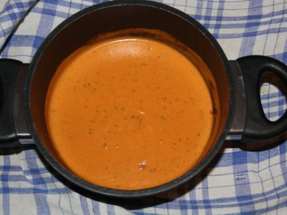 Brezel Teig Stückchen Tomate Mozarella - Rezept - Bild Nr. 2