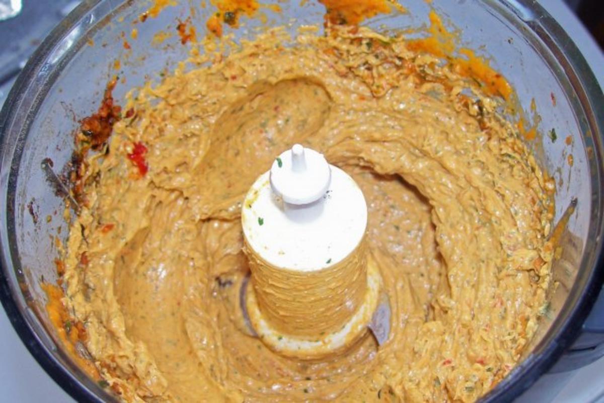Grillen: Pikante Paprika-Knoblauch-Butter - Rezept - Bild Nr. 2
