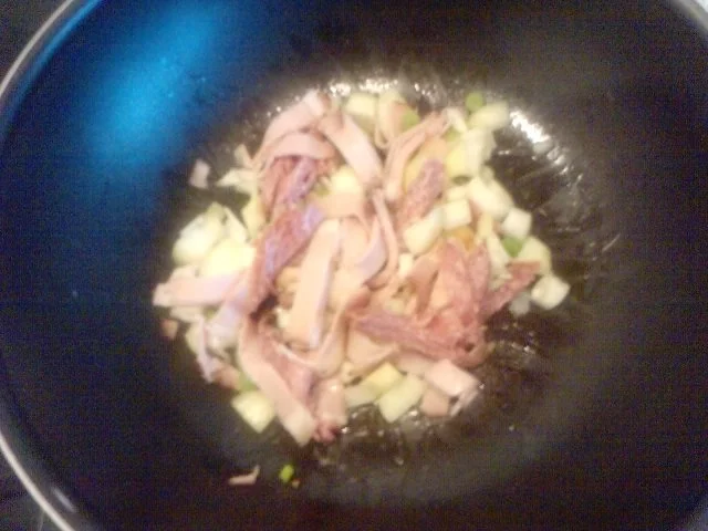 Rezept: Pasta Mista Quattro Stagioni oder Pizza zum Löffel - Gabeln Bild Nr. 4 Pasta Mista Quattro Stagioni oder Pizza zum Löffel - Gabeln - Rezept - Bild Nr. 4