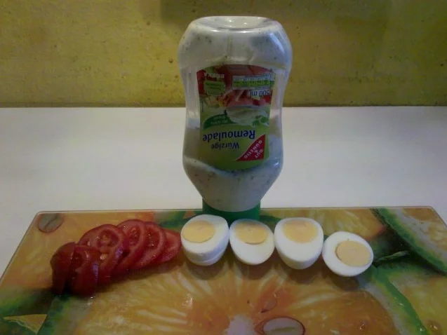 Rezept: Abendbrot: Baguettbrötchen mit Tomate und Ei Bild Nr. 3 Abendbrot: Baguettbrötchen mit Tomate und Ei - Rezept - Bild Nr. 3