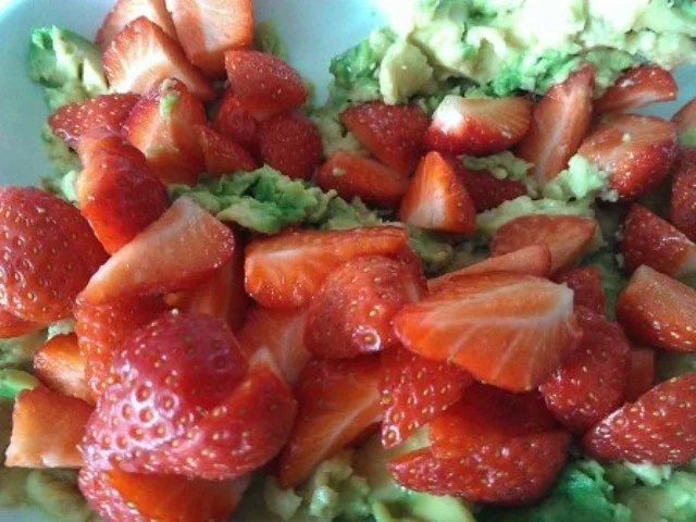 Avocado Erdbeersalat - Rezept - Bild Nr. 21