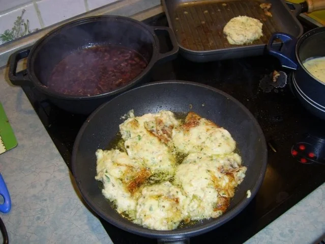 Steak Strindberg an Spargel mit Schalotten-Rotweinsauce - Rezept - Bild Nr. 6