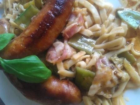 Bratwurst mit Nudelpfanne à la Biggi - Rezept - Bild Nr. 18