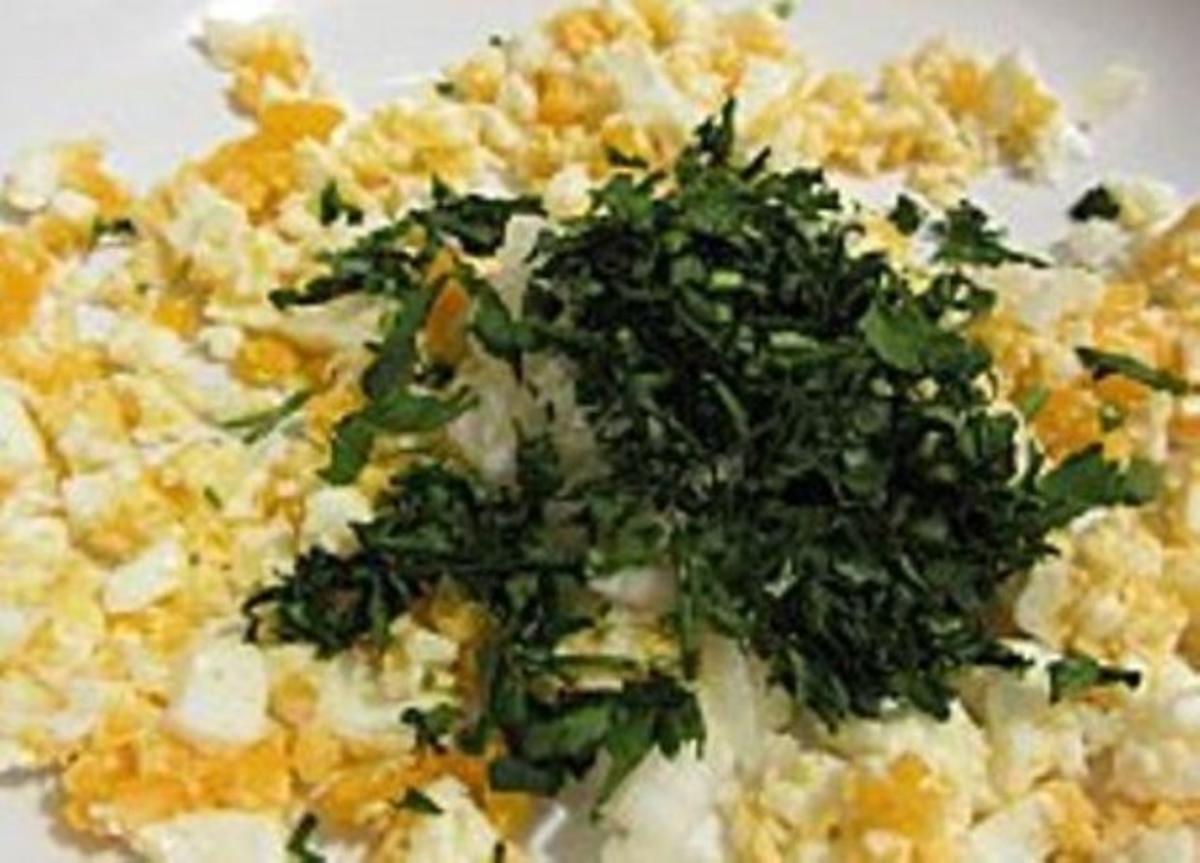 Warmer Kartoffelsalat mit Ei und Knoblauch - Rezept - Bild Nr. 13
