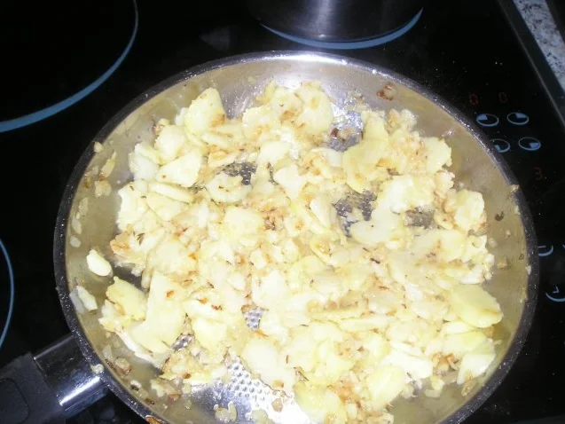 Rezept: Gebratener Leberkäse mit Rahmgemüse Bild Nr. 6 Gebratener Leberkäse mit Rahmgemüse - Rezept - Bild Nr. 6