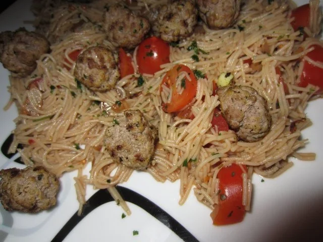 Glasnudelsalat mit Fleischbällchen - Rezept - Bild Nr. 13