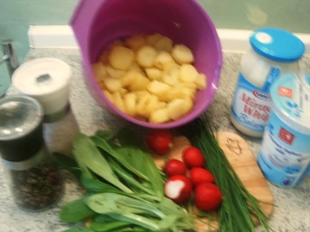 Rezept: Sommer-Kartoffelsalat Bild Nr. 2 Sommer-Kartoffelsalat - Rezept - Bild Nr. 2