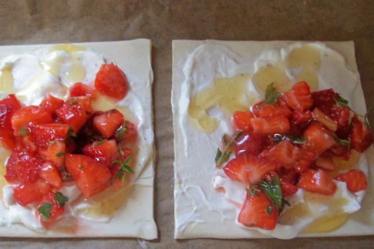 Snack/Vorspeise: Blätterteigtaschen mit Balsamico-Erdbeeren und Ziegenfrischkäse - Rezept - Bild Nr. 5