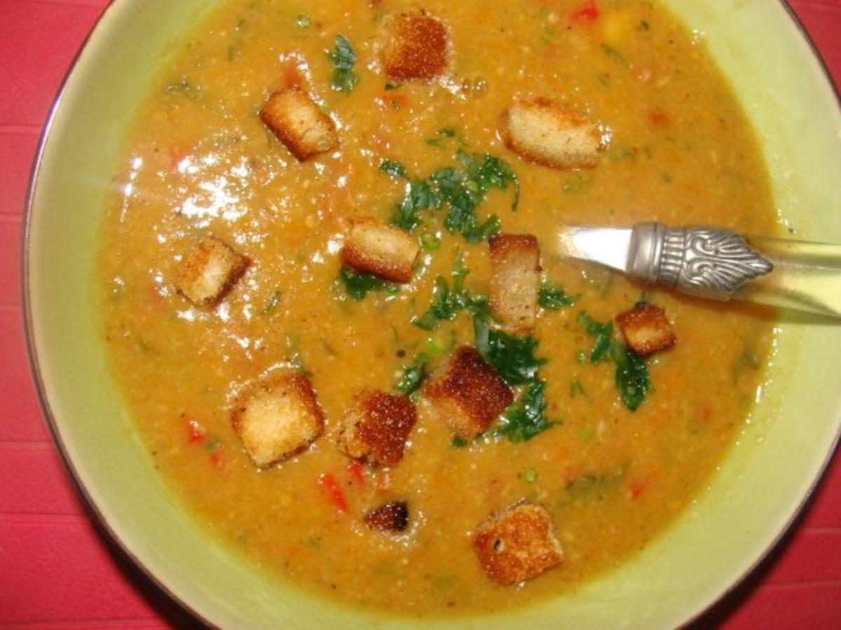 Bilder für Suppe : Kanarische Kichererbsensuppe mit Chorizoeinlage - Rezept