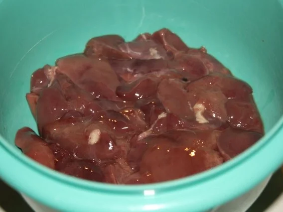 Hähnchen Leber Mariniert auf Feldsalat - Rezept - Bild Nr. 2