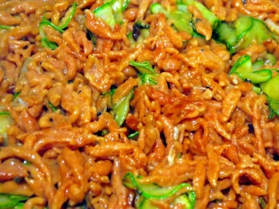 Rezept: Tomatenspätzle mit gebratenen Zucchini und Schafkäse Bild Nr. 10 Tomatenspätzle mit gebratenen Zucchini und Schafkäse - Rezept - Bild Nr. 10