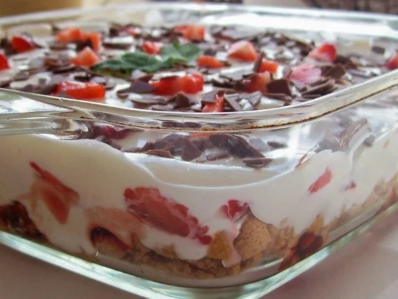 Dessert: Geschichtete Erdbeeren mit Orangencreme - Rezept - Bild Nr. 9