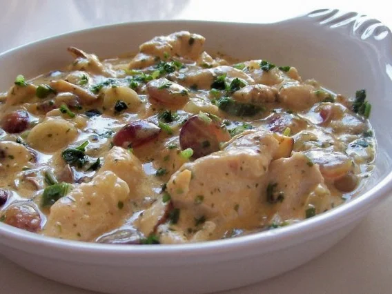 Hähnchengeschnetzeltes in Trauben-Meerrettich-Sahne - Rezept