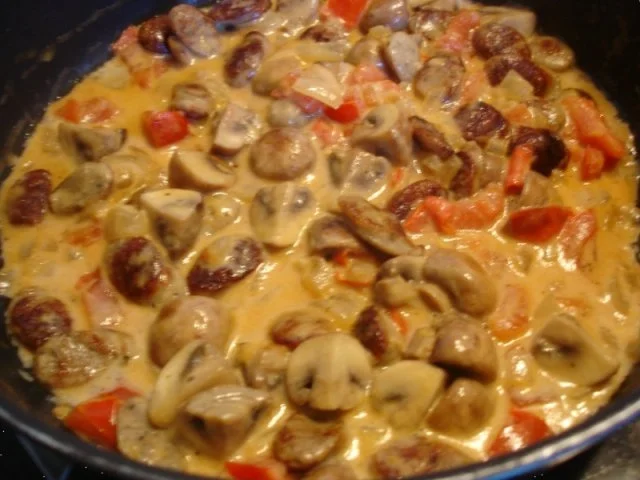 Rezept: Farfalle mit Champignon-Rahmsauce Bild Nr. 9 Farfalle mit Champignon-Rahmsauce - Rezept - Bild Nr. 9