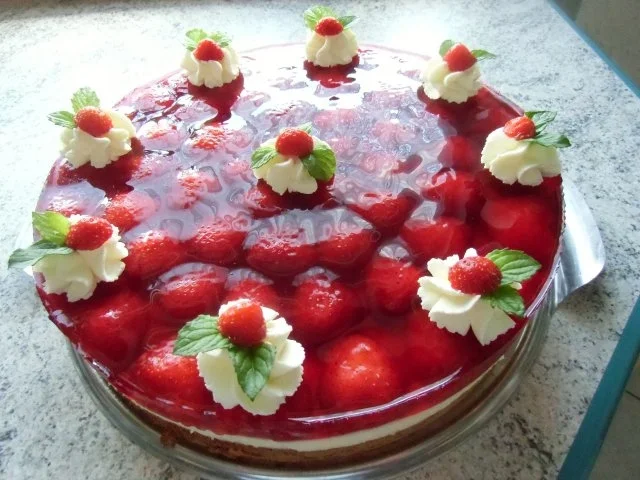 Rezept: ♥ Erdbeertorte ♥ Bild Nr. 21 ♥ Erdbeertorte ♥ - Rezept - Bild Nr. 21