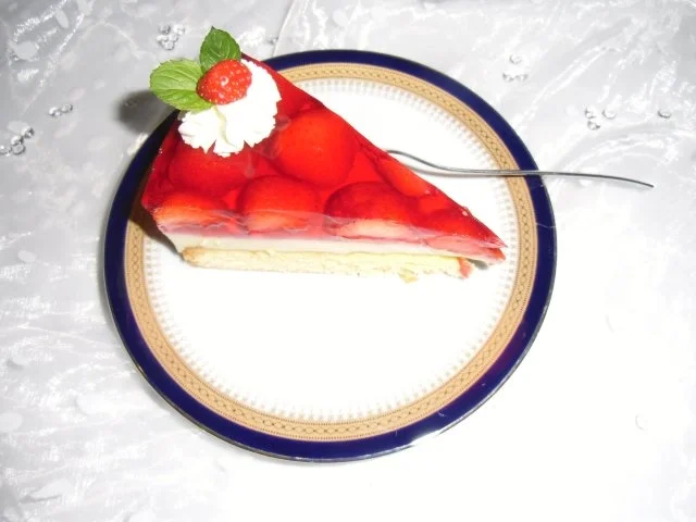 Rezept: ♥ Erdbeertorte ♥ Bild Nr. 3 ♥ Erdbeertorte ♥ - Rezept - Bild Nr. 3