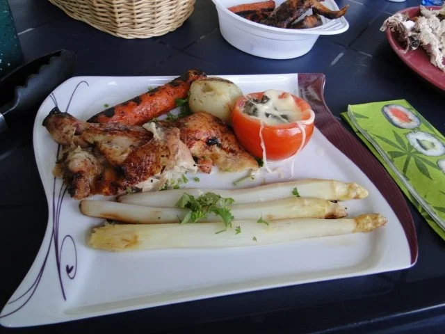 Rezept: Unser 1. frisches Hähnchen auf unserem neuen Gasgrilll Bild Nr. 7 Unser 1. frisches Hähnchen auf unserem neuen Gasgrilll - Rezept - Bild Nr. 7