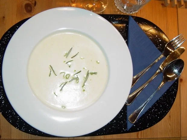 Scharfe Rosmarinsuppe - Rezept