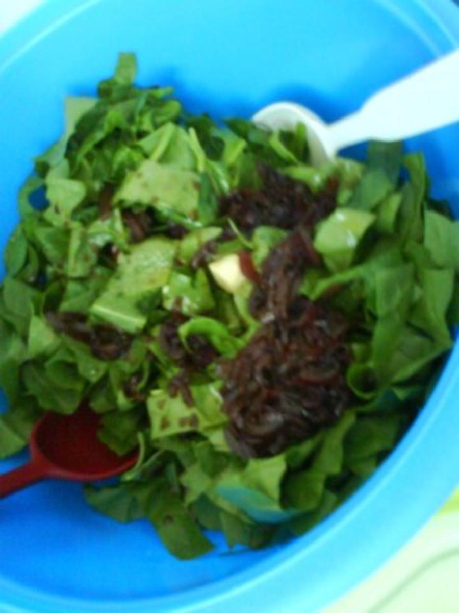 Spinatsalat mit Balsamicozwiebeldressing - Rezept - Bild Nr. 7