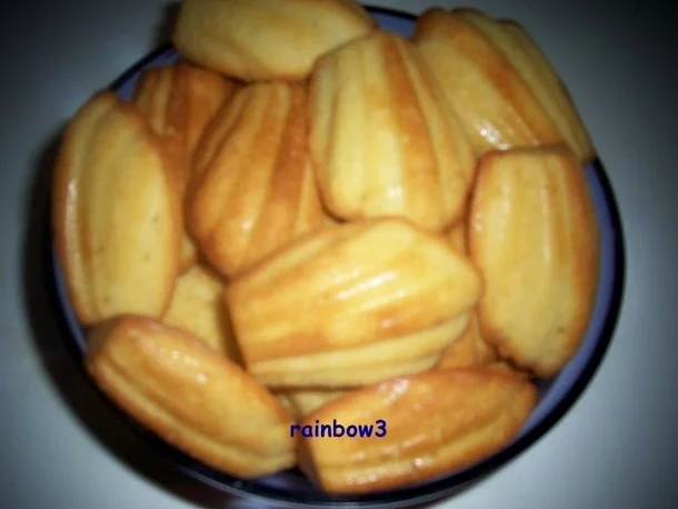 Rezept: Backen: Vanille-Madeleines Backen: Vanille-Madeleines - Rezept