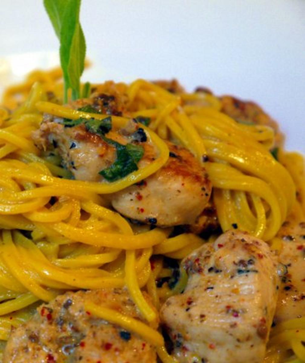 Selfmade Spaghetti with 6-Spices-Chicken - Rezept