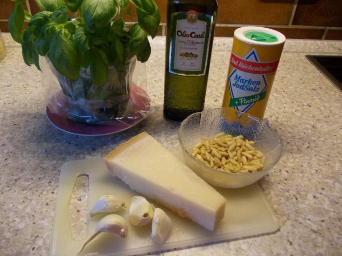 Pesto Genovese - Rezept - Bild Nr. 3