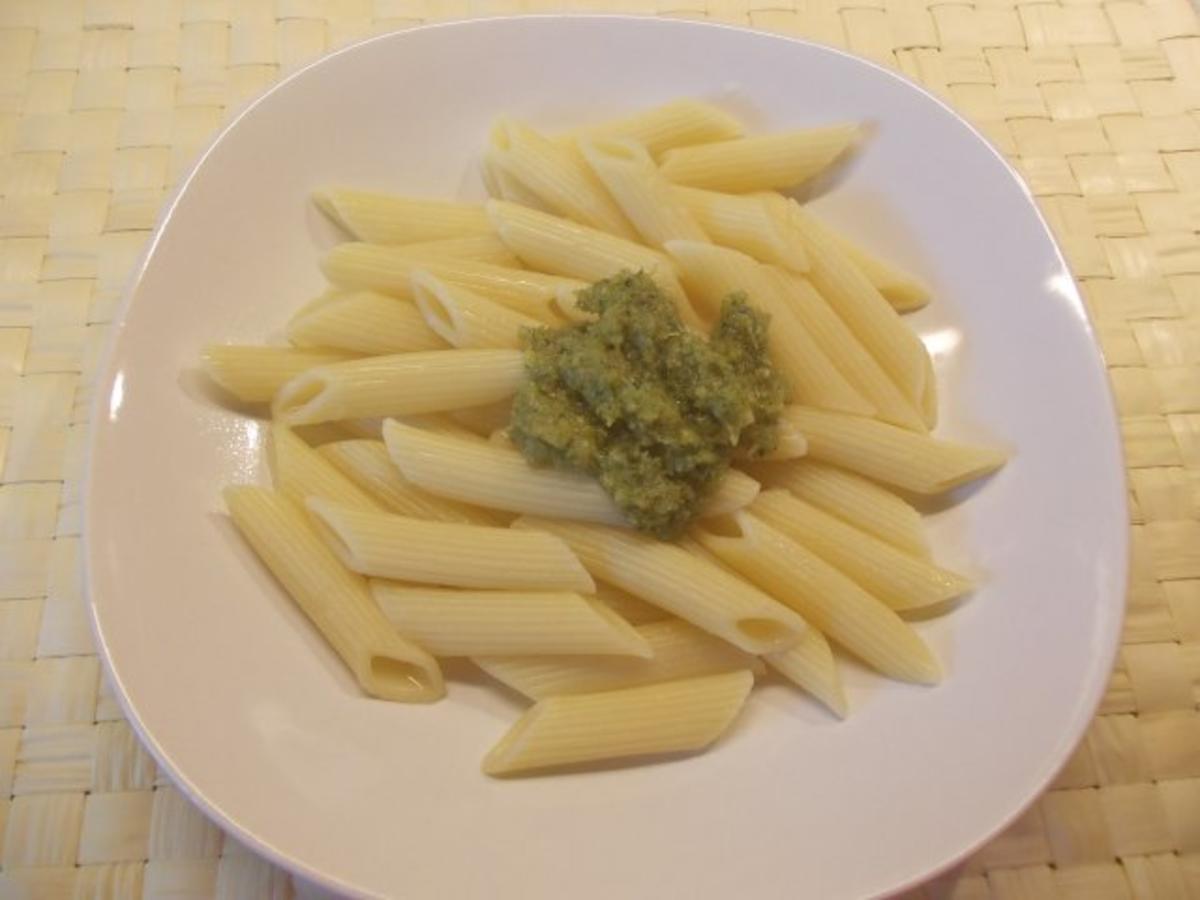 Pesto Genovese - Rezept - Bild Nr. 2