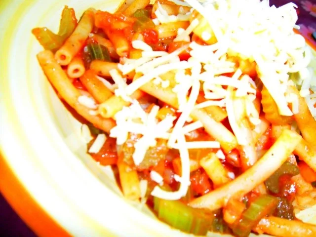 Maccheroni mit vegetarischer Bolognese - Rezept
