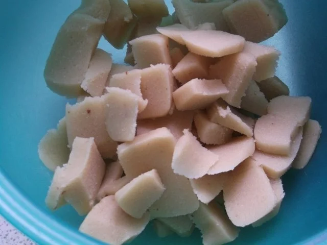 Marzipankugeln mit Rumrosinen - Rezept - Bild Nr. 3