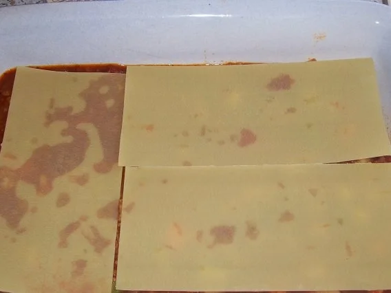 Rezept: Würzige Lasagne mit grünem Spargel, Hack, und Zitronen-Crème fraîche Bild Nr. 8 Würzige Lasagne mit grünem Spargel, Hack, und Zitronen-Crème fraîche - Rezept - Bild Nr. 8