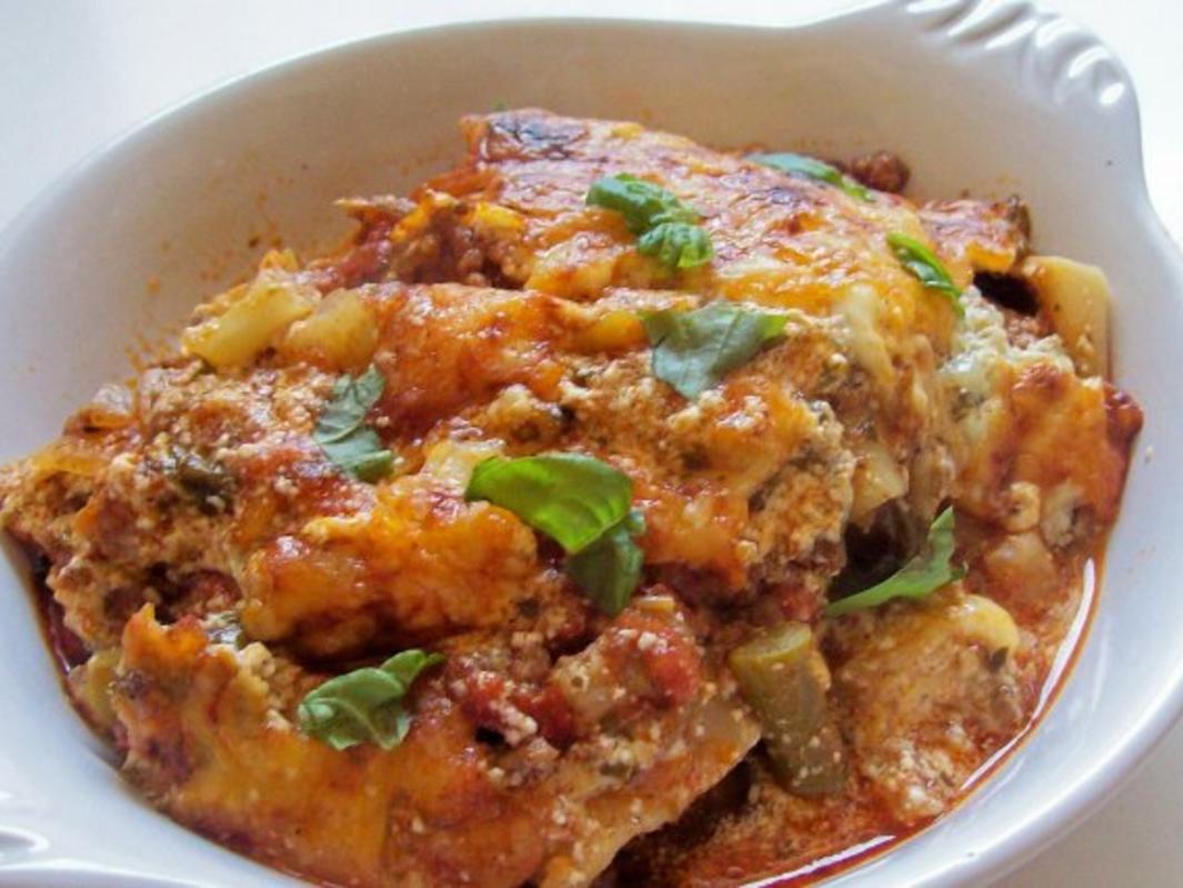 Würzige Lasagne mit grünem Spargel, Hack, und Zitronen Crème fraîche ...