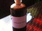 Likör "süsse schwarze Hexe" - Rezept