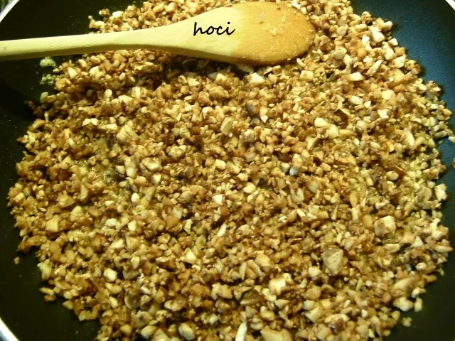 Rezept: Champignonbutter von Kastanienchampignons Bild Nr. 8 Champignonbutter von Kastanienchampignons - Rezept - Bild Nr. 8