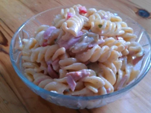 Deftiger Nudelsalat - Rezept