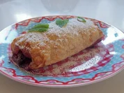 Kleine Apfel-Mango-Strudel mit Zitronencreme - Rezept