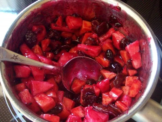 Rezept: Kleine Apfel-Mango-Strudel mit Zitronencreme Bild Nr. 2 Kleine Apfel-Mango-Strudel mit Zitronencreme - Rezept - Bild Nr. 2