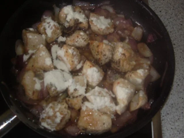 Bandnudeln mit Geflügelragout - Rezept - Bild Nr. 6