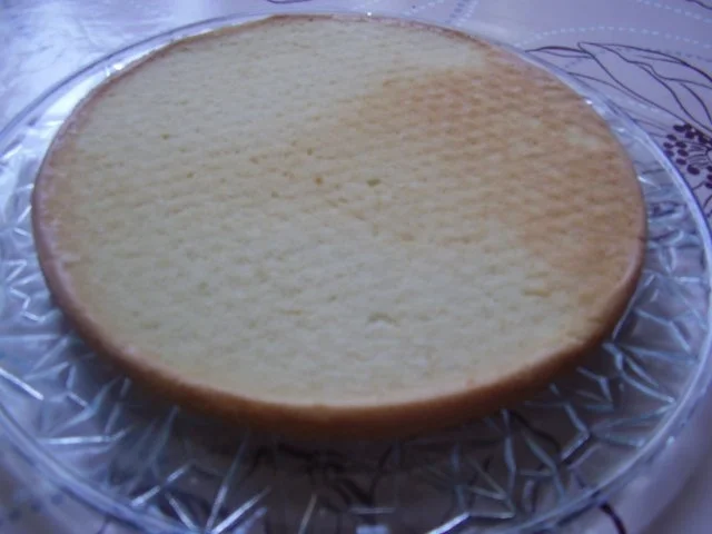 Erdbeertorte mit einem Joghurttortenboden - Rezept - Bild Nr. 9