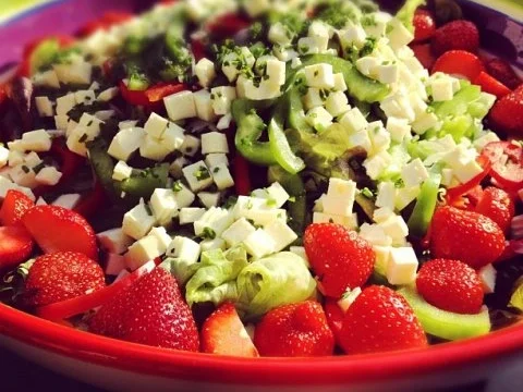 Fruchtiger Sommersalat - Rezept