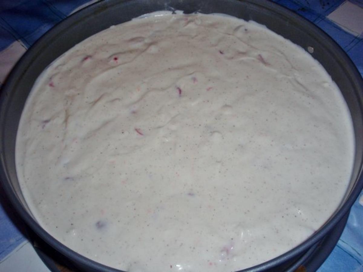 Erbeer-Joghurt Torte - Rezept - Bild Nr. 3