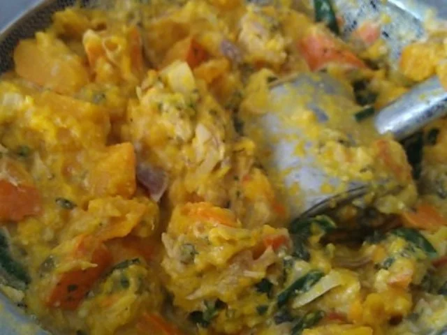 Rezept: Kürbis Chillisuppe Bild Nr. 32 Kürbis Chillisuppe - Rezept - Bild Nr. 32