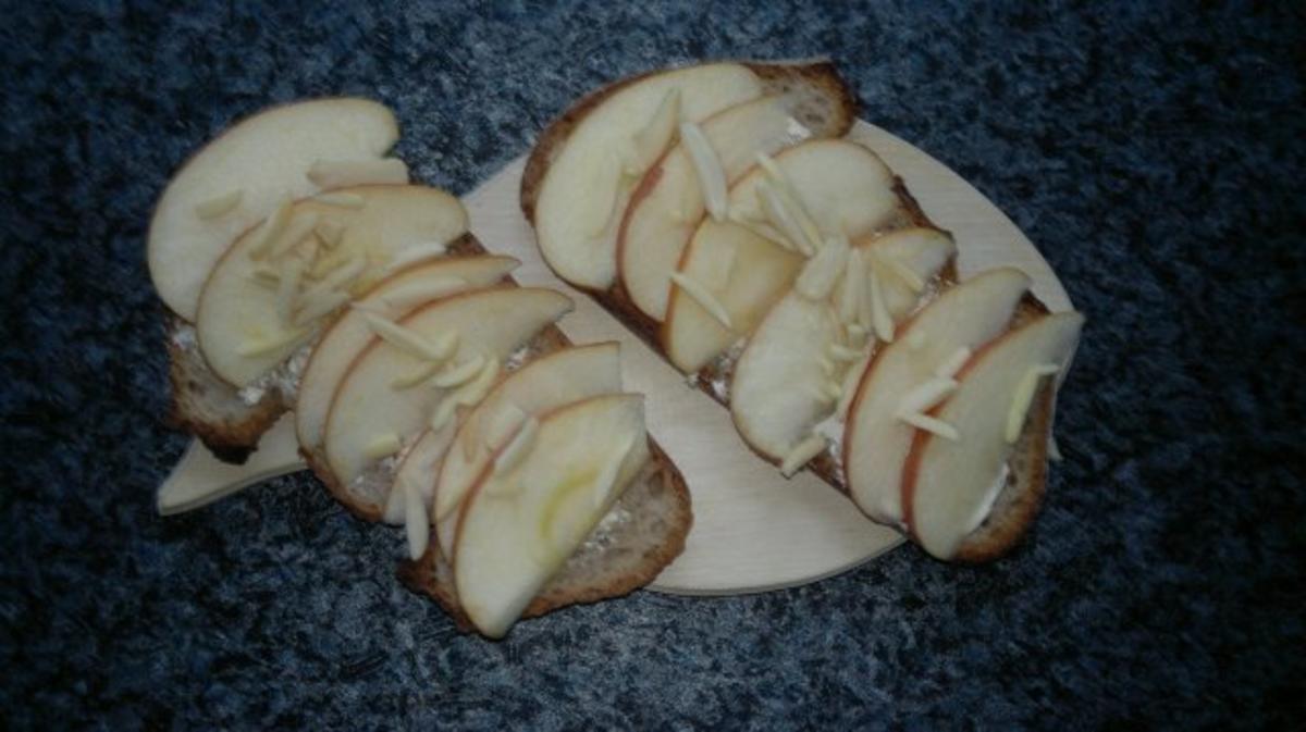 Bilder für Apfelbrot mit Brot und Margarine zum bestreichen Rezept