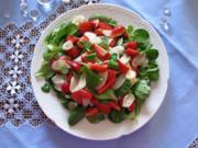 Salat: Roher-Spargel-Erdbeer-Salat mit Orangendressing - Rezept