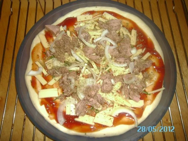 Rezept: Thunfischpizza Thunfischpizza - Rezept