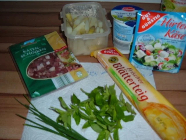 Blätterteig : mit Spargel , Schinken und Feta - Rezept - Bild Nr. 2