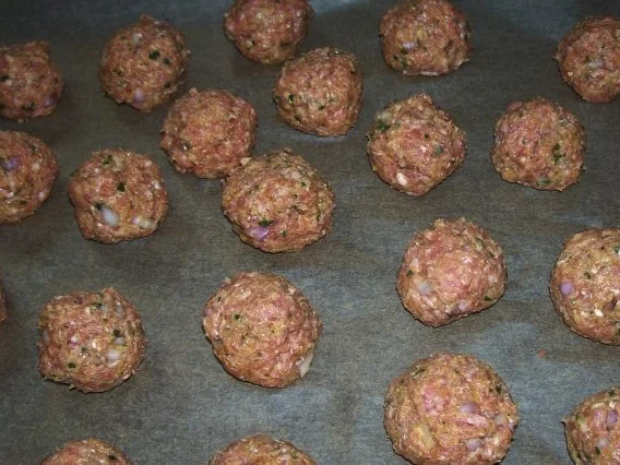 Rezept: Cremiger Hackbällchen-Gemüse-Topf Bild Nr. 2 Cremiger Hackbällchen-Gemüse-Topf - Rezept - Bild Nr. 2