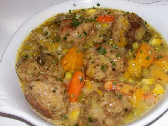 Rezept: Cremiger Hackbällchen-Gemüse-Topf Bild Nr. 9 Cremiger Hackbällchen-Gemüse-Topf - Rezept - Bild Nr. 9