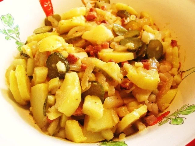 Kartoffelsalat mit saurer Gurke - aus Resten gemacht - Rezept - Bild Nr. 2