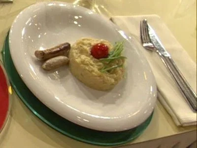 Rezept: Bratwürste Nürnberger Art mit Sauerkraut (Loona) Bratwürste Nürnberger Art mit Sauerkraut (Loona) - Rezept