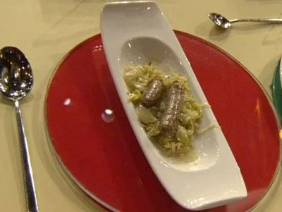 Bratwürste "Nürnberger Art" mit hausgemachtem Sauerkraut (Jimmy Hartwig) - Rezept